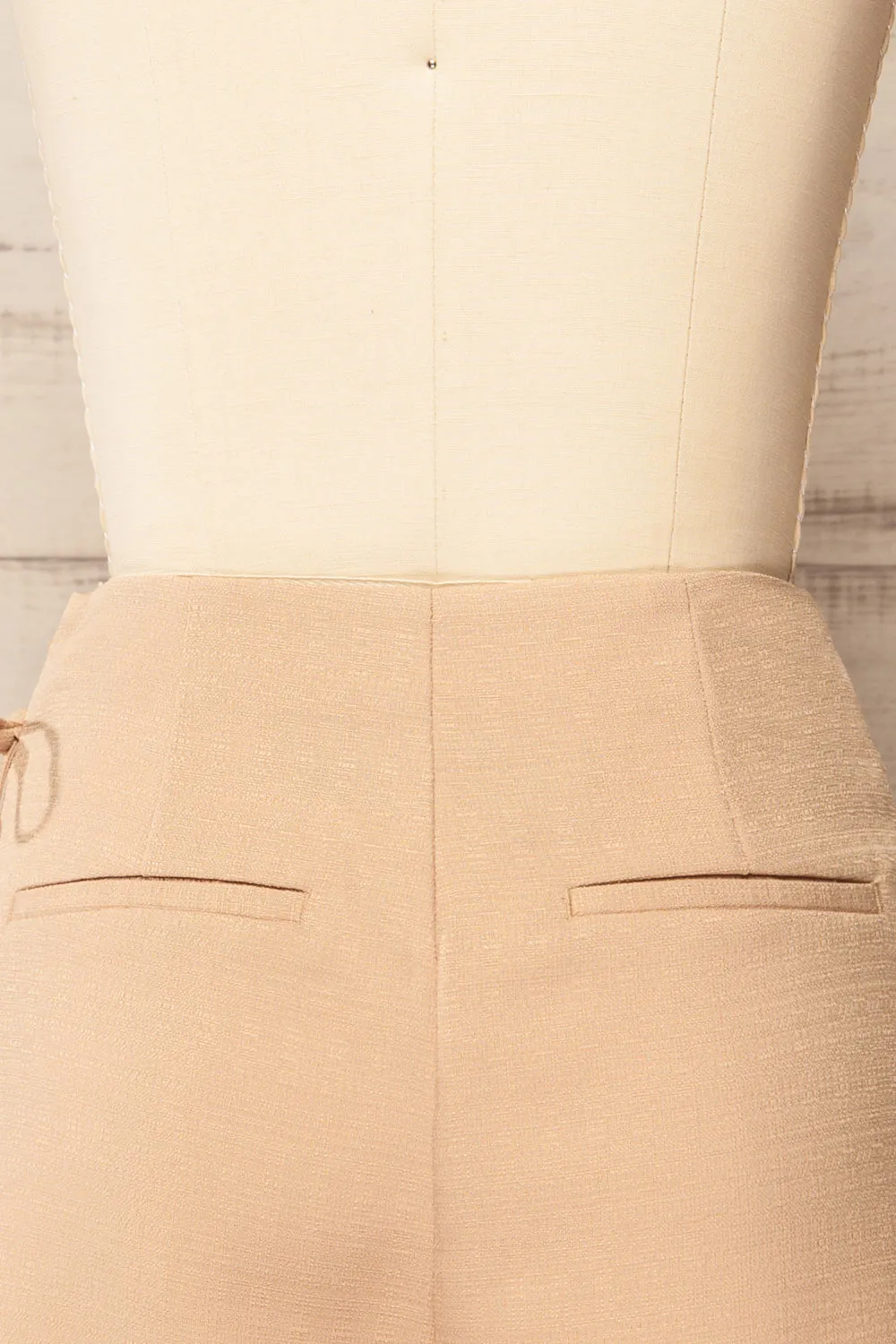 Akron | Beige Skort w/ Bow Detail