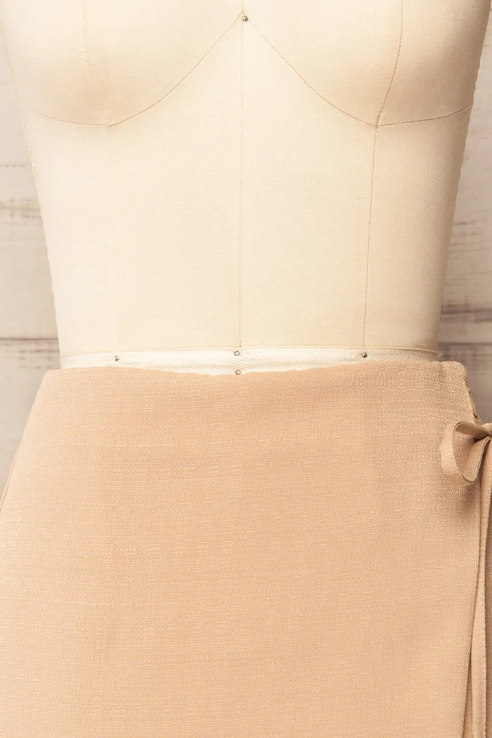 Akron | Beige Skort w/ Bow Detail